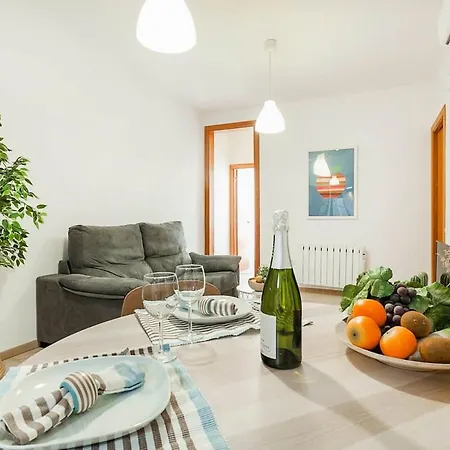Apartment Comfortable 3bd In Poblenou Next To The Only For Families! *