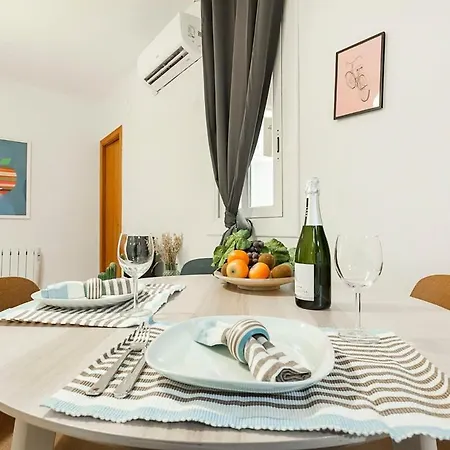 Apartment Comfortable 3bd In Poblenou Next To The Only For Families! Barcelona