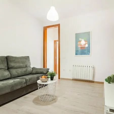 Comfortable 3bd In Poblenou Next To The Only For Families!